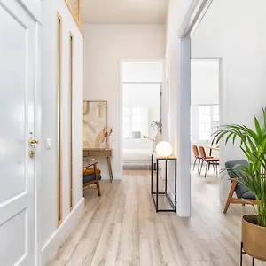  Apartment Mid Century